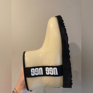 Ugg Classic Clear Mini